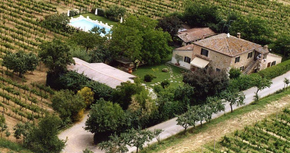 Farmhouse Il Fienile Nottola Esterno foto