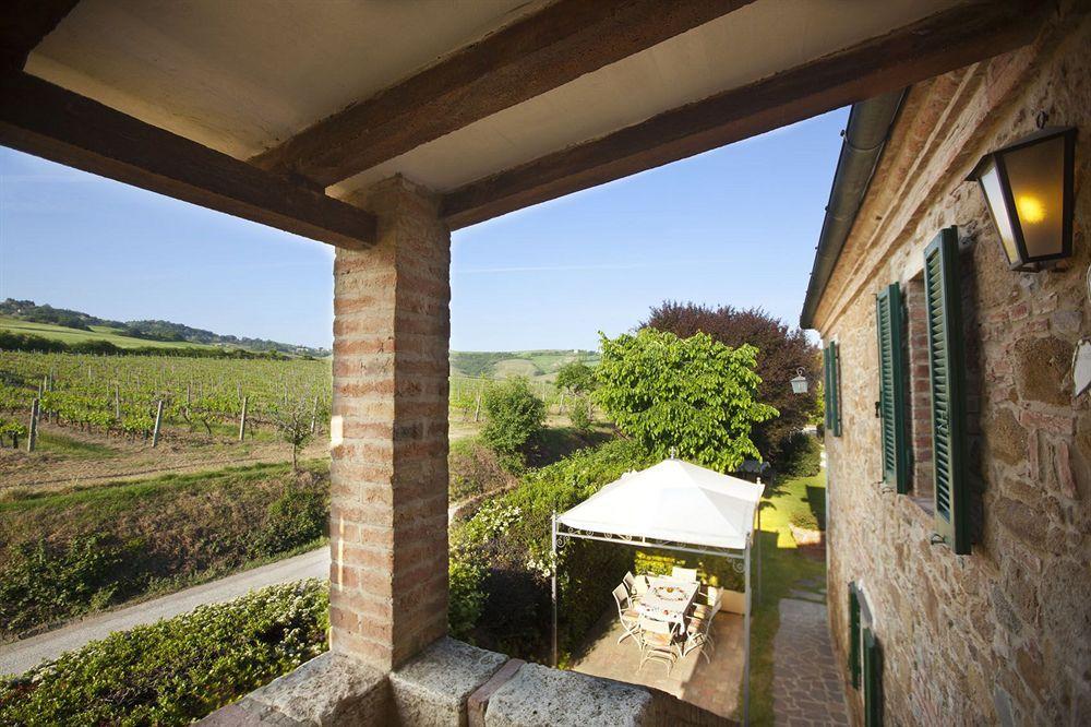 Farmhouse Il Fienile Nottola Esterno foto