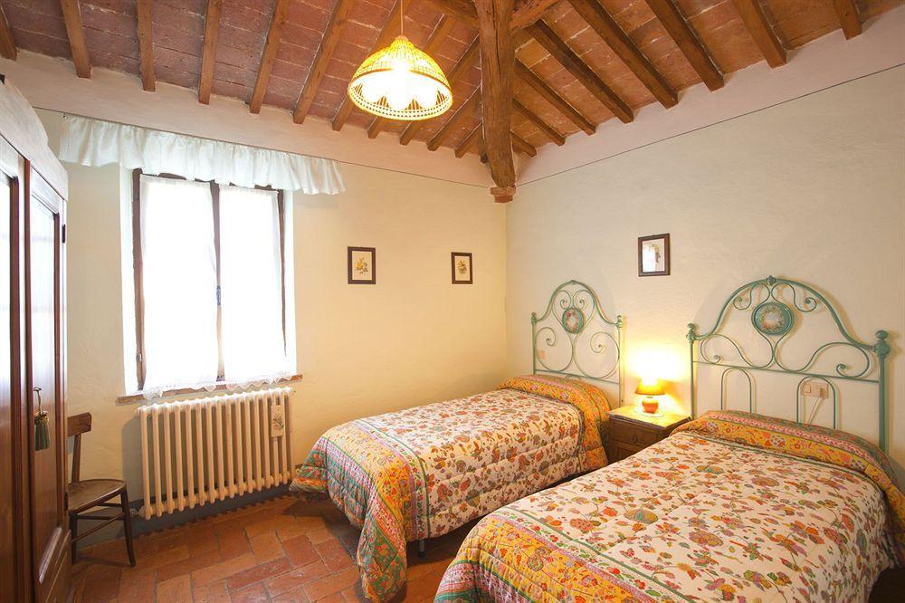 Farmhouse Il Fienile Nottola Esterno foto