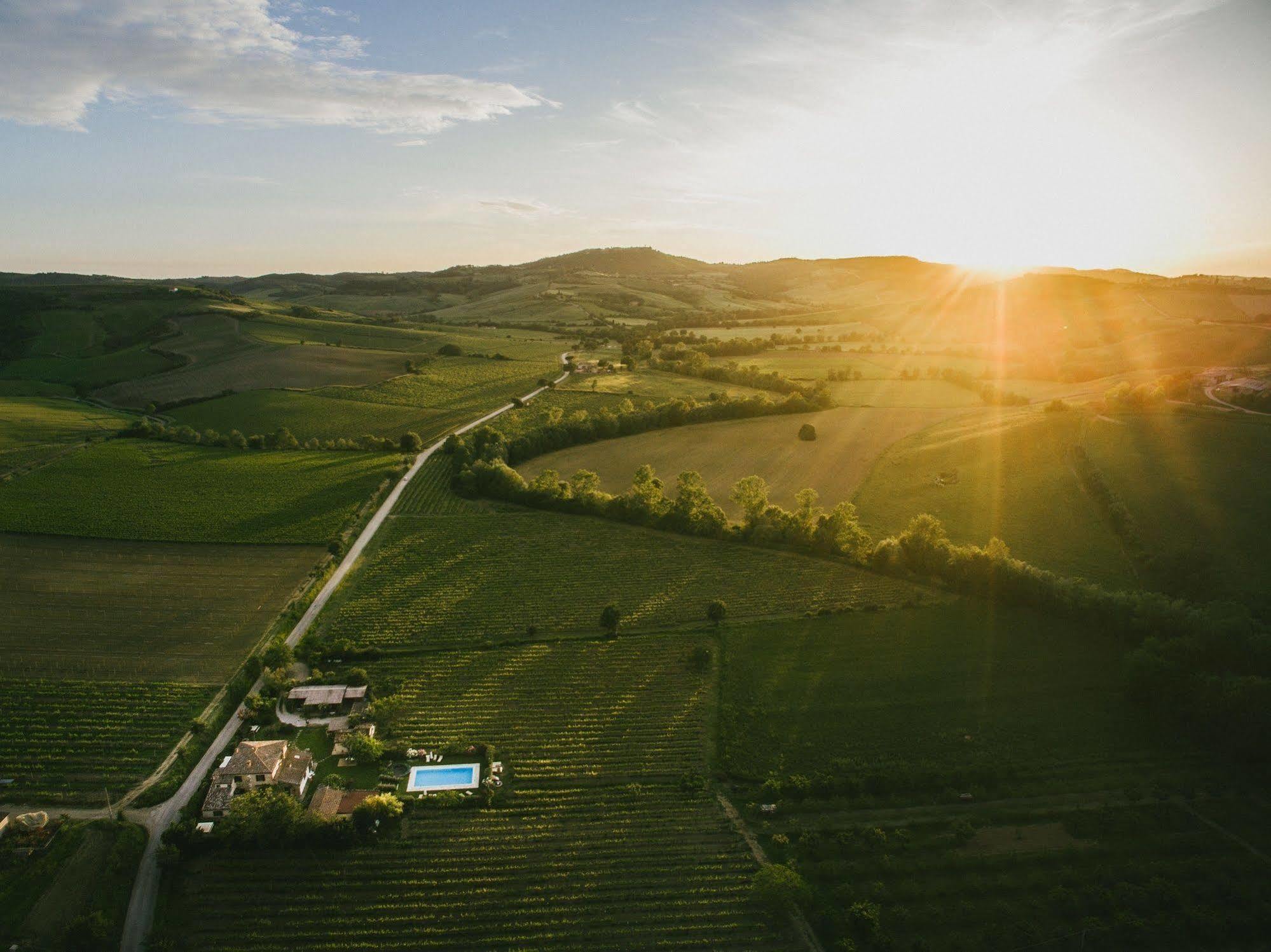 Farmhouse Il Fienile Nottola Esterno foto